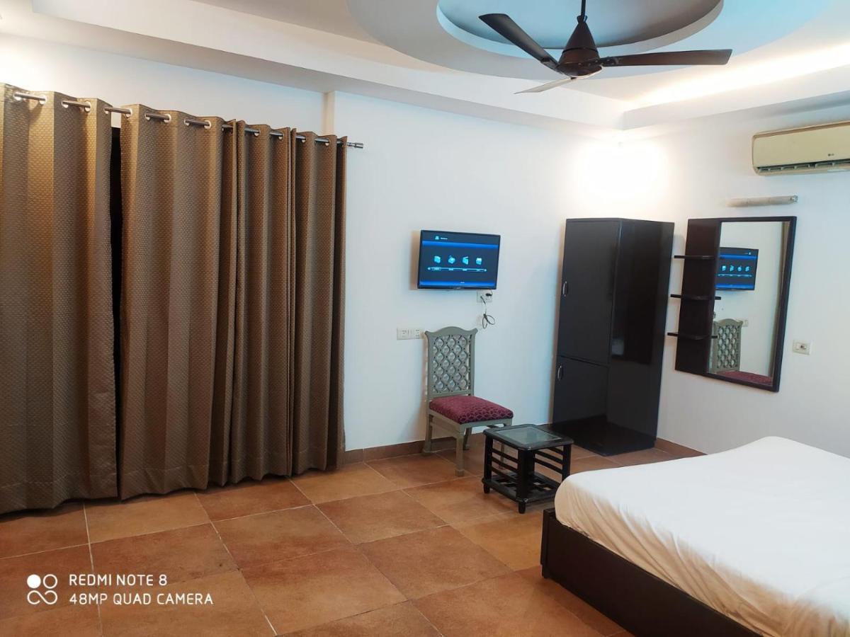 Hotel Delhi Airport Plaza Igi Airport Nové Dillí Exteriér fotografie
